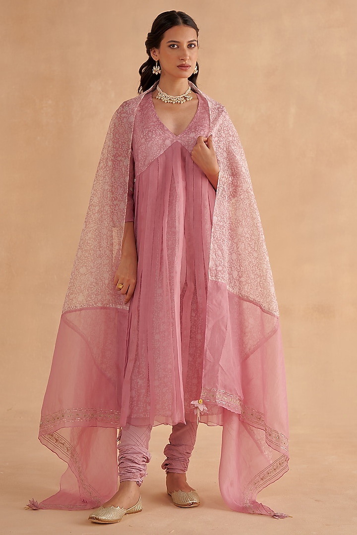 Blush Pink Muslin Silk Block Printed & Zardosi Embroidered Kurta Set by Ruchi Marodia at Pernia's Pop Up Shop