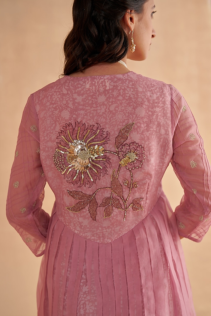 Blush Pink Muslin Silk Block Printed & Zardosi Embroidered Kurta Set by Ruchi Marodia at Pernia's Pop Up Shop