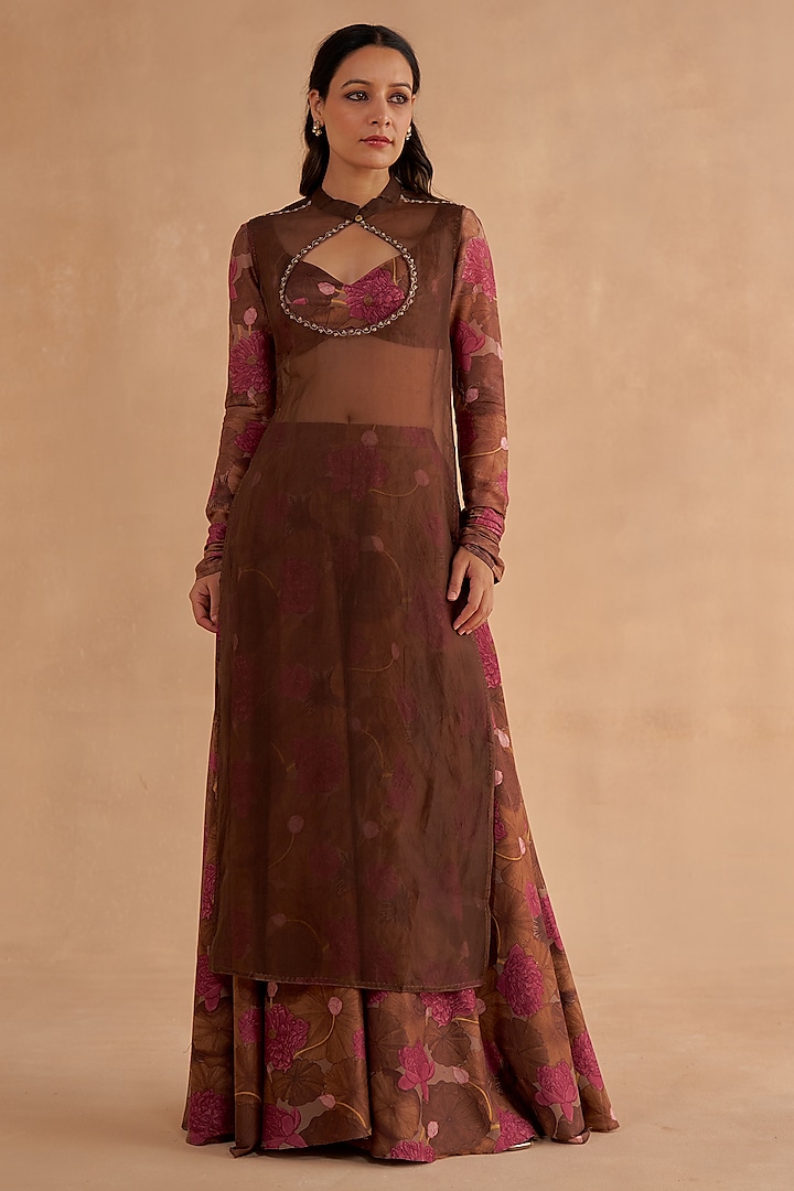 Walnut Brown Chanderi Silk Zardosi Embroidered Kurta Set by Ruchi Marodia at Pernia's Pop Up Shop