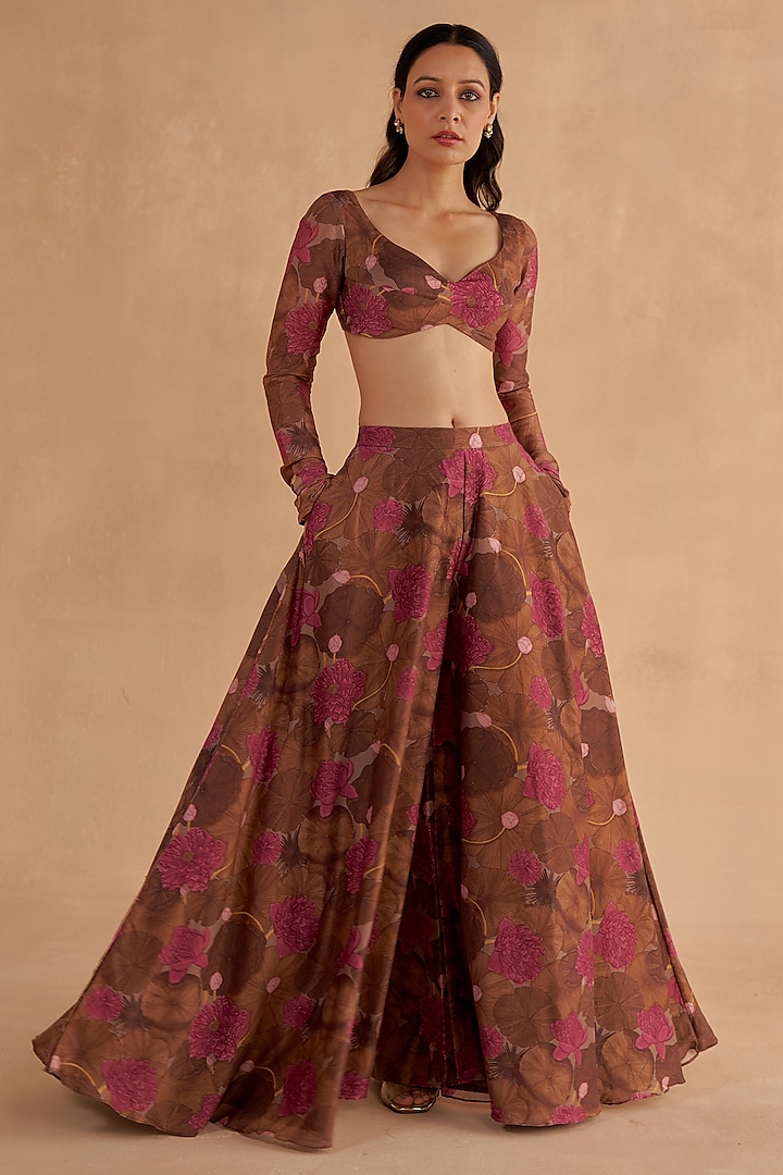 Walnut Brown Chanderi Silk Zardosi Embroidered Kurta Set by Ruchi Marodia at Pernia's Pop Up Shop