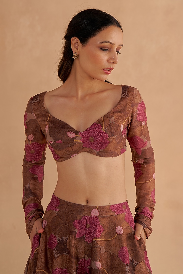 Walnut Brown Chanderi Silk Zardosi Embroidered Kurta Set by Ruchi Marodia at Pernia's Pop Up Shop