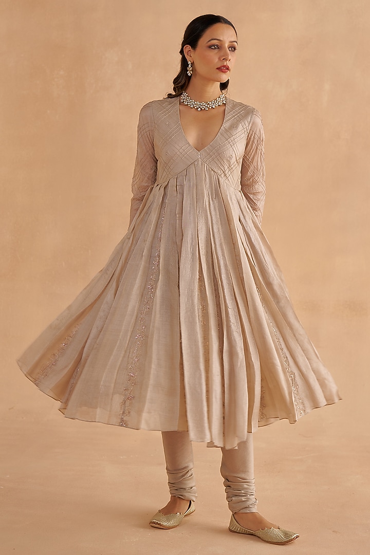 Warm Grey Paper Tussar Embroidered & Block Printed Kalidar Kurta Set by Ruchi Marodia at Pernia's Pop Up Shop