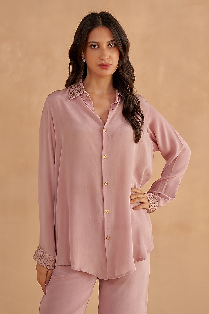 Lilac Crepe Silk Embroidered Co-Ord Set by Ruchi Marodia at Pernia's Pop Up Shop
