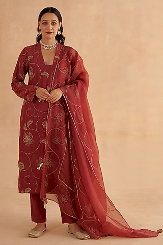Red Moonga Silk Zardosi Embroidered Kurta Set by Ruchi Marodia