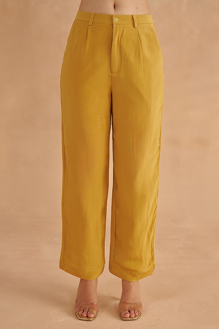 Mustard Yellow Crepe Silk Embroidered Co-Ord Set by Ruchi Marodia at Pernia's Pop Up Shop