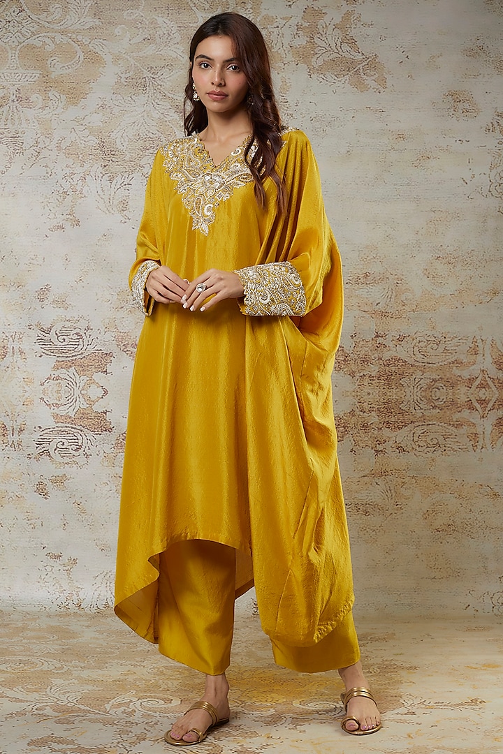 Mustard Silk Zardosi Embroidered Kurta Set by Mrunalini Rao at Pernia's Pop Up Shop