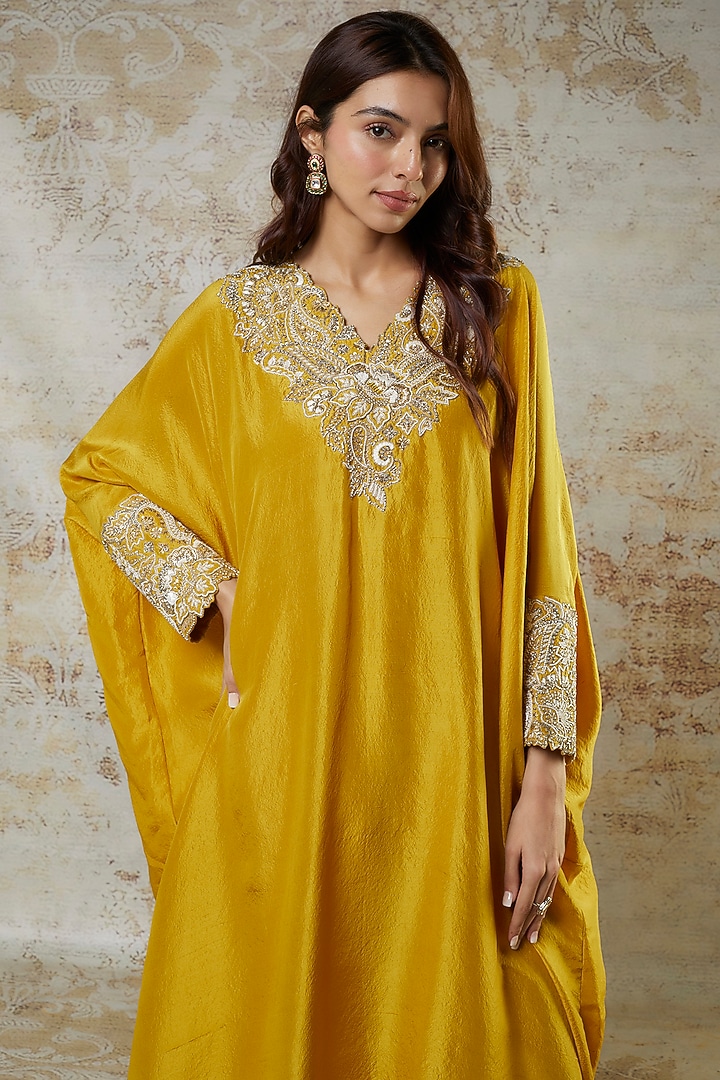 Mustard Silk Zardosi Embroidered Kurta Set by Mrunalini Rao at Pernia's Pop Up Shop