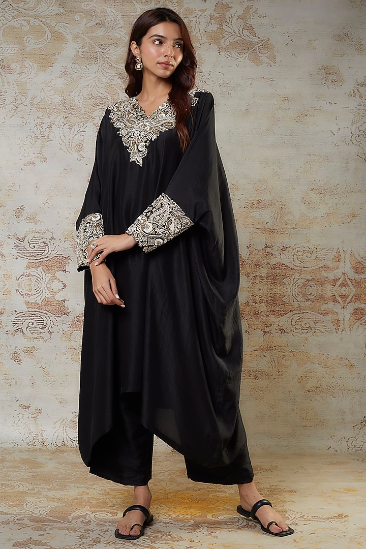 Black Silk Zardosi Embroidered Kurta Set by Mrunalini Rao at Pernia's Pop Up Shop