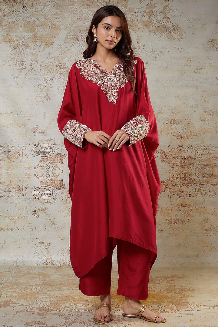 Red Silk Zardosi Embroidered Kurta Set by Mrunalini Rao at Pernia's Pop Up Shop