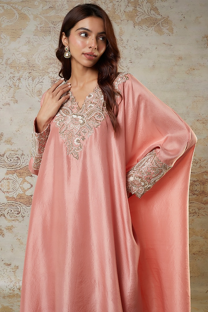 Peach Silk Zardosi Embroidered Kurta Set by Mrunalini Rao at Pernia's Pop Up Shop