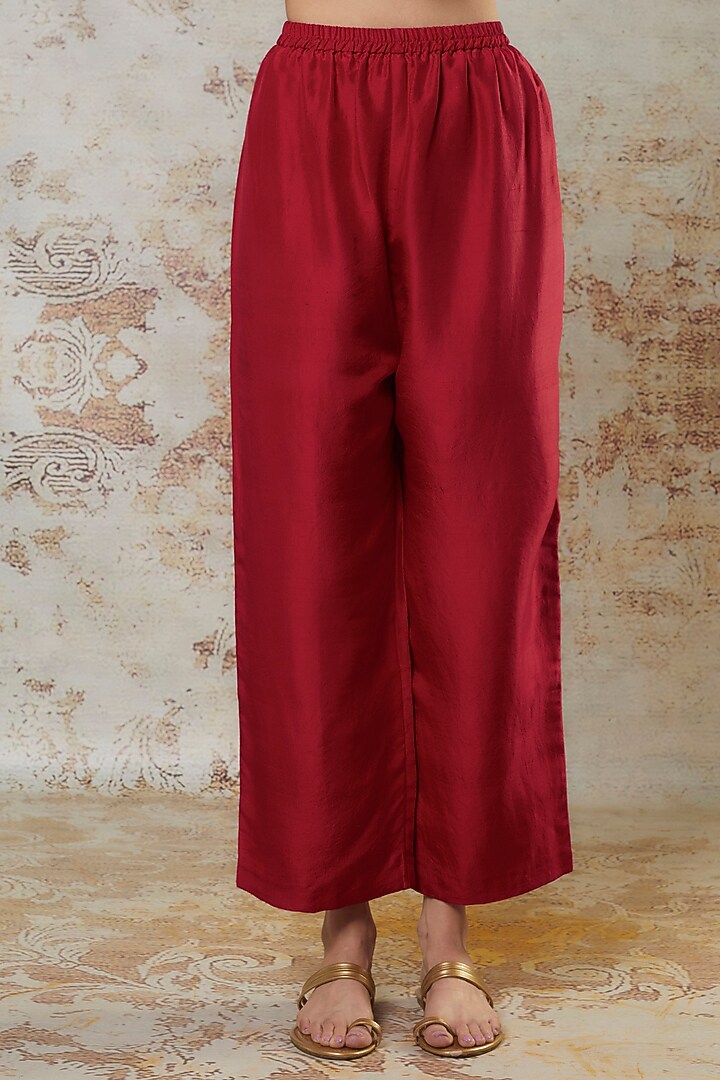 Red Silk Zardosi Embroidered Cowl Kurta Set by Mrunalini Rao at Pernia's Pop Up Shop