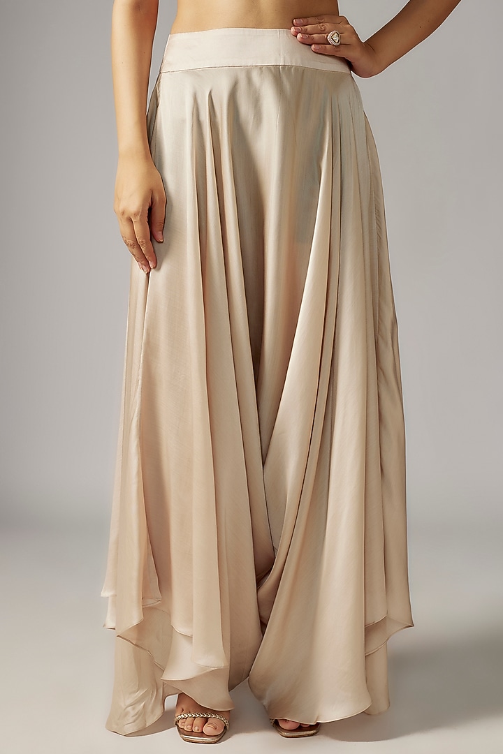 Ivory Organza Pearl Embroidered Cape Set by Mrunalini Rao at Pernia's Pop Up Shop