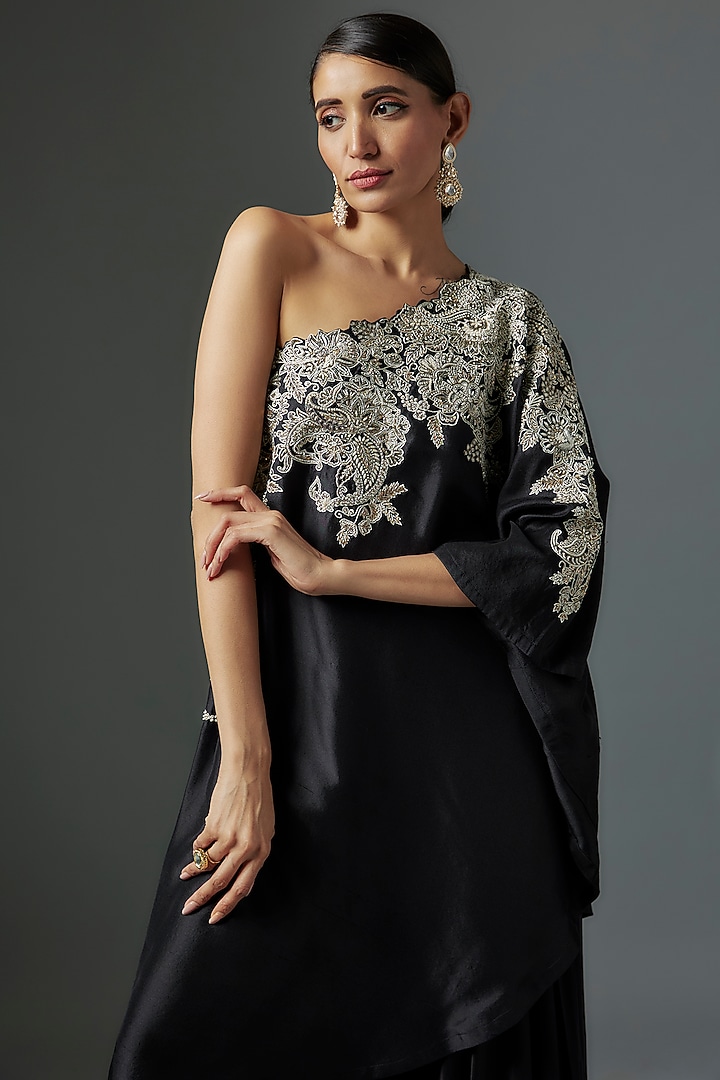 Black Pure Silk Hand Embroidered One-Shoulder Kaftan Set by Mrunalini Rao at Pernia's Pop Up Shop