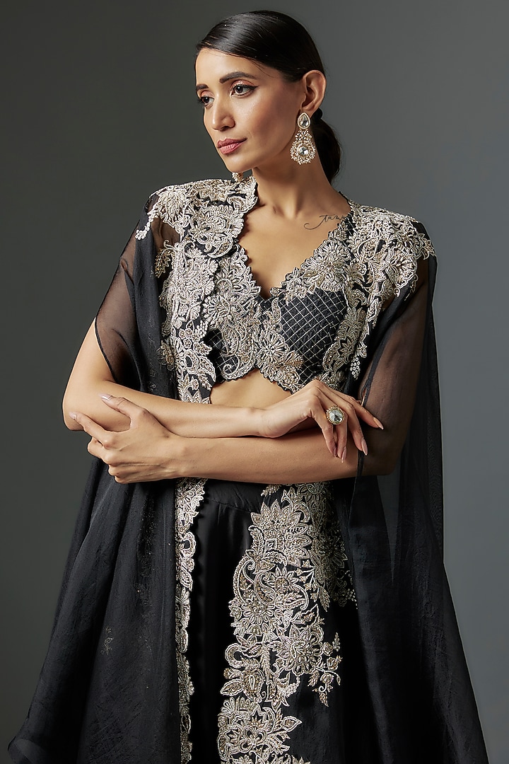 Black Organza Hand Embroidered Cape Set by Mrunalini Rao at Pernia's Pop Up Shop