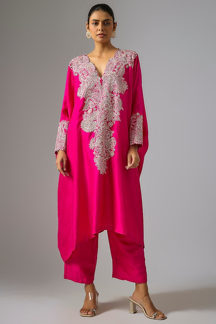 Fuchsia Pure Silk Zardosi Hand Embroidered Kaftan Set by Mrunalini Rao at Pernia's Pop Up Shop