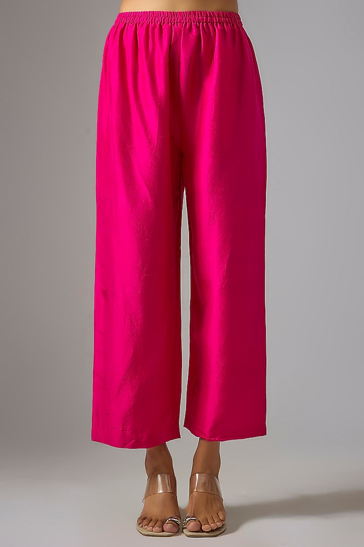 Fuchsia Pure Silk Zardosi Hand Embroidered Kaftan Set by Mrunalini Rao at Pernia's Pop Up Shop