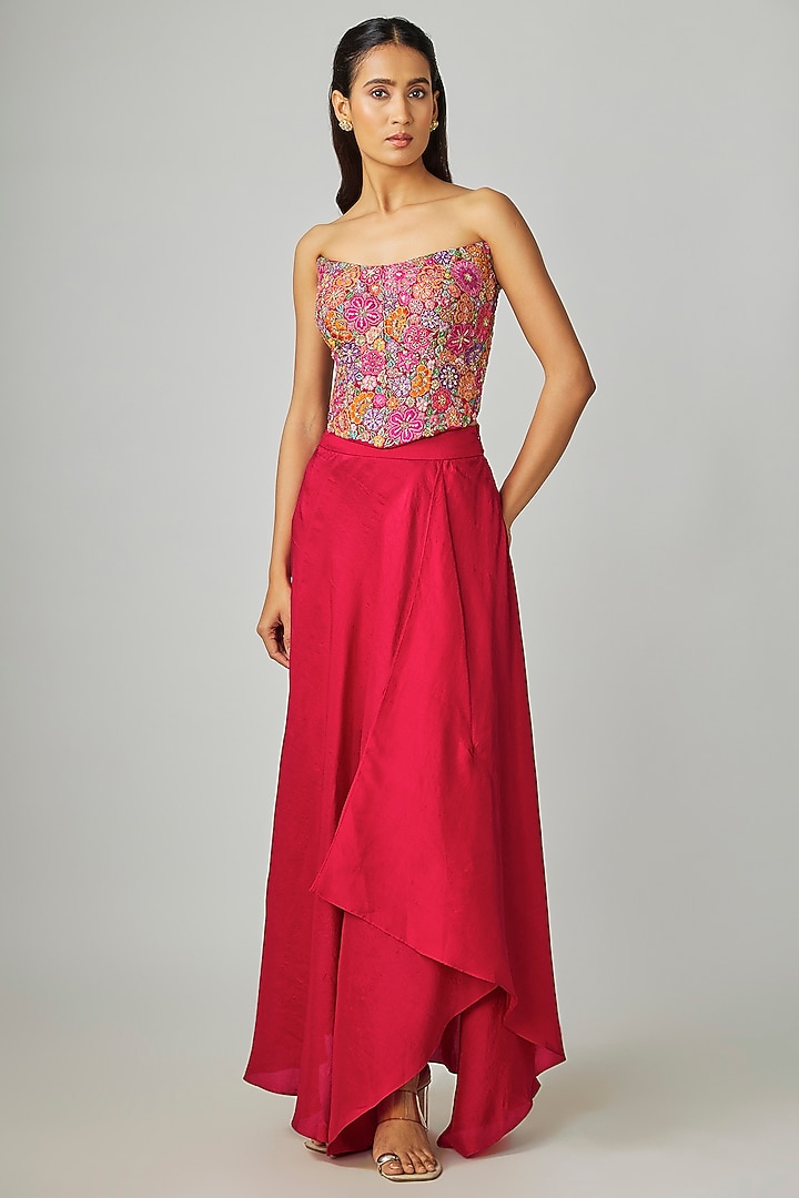 Red Silk Skirt Set by Mrunalini Rao at Pernia's Pop Up Shop