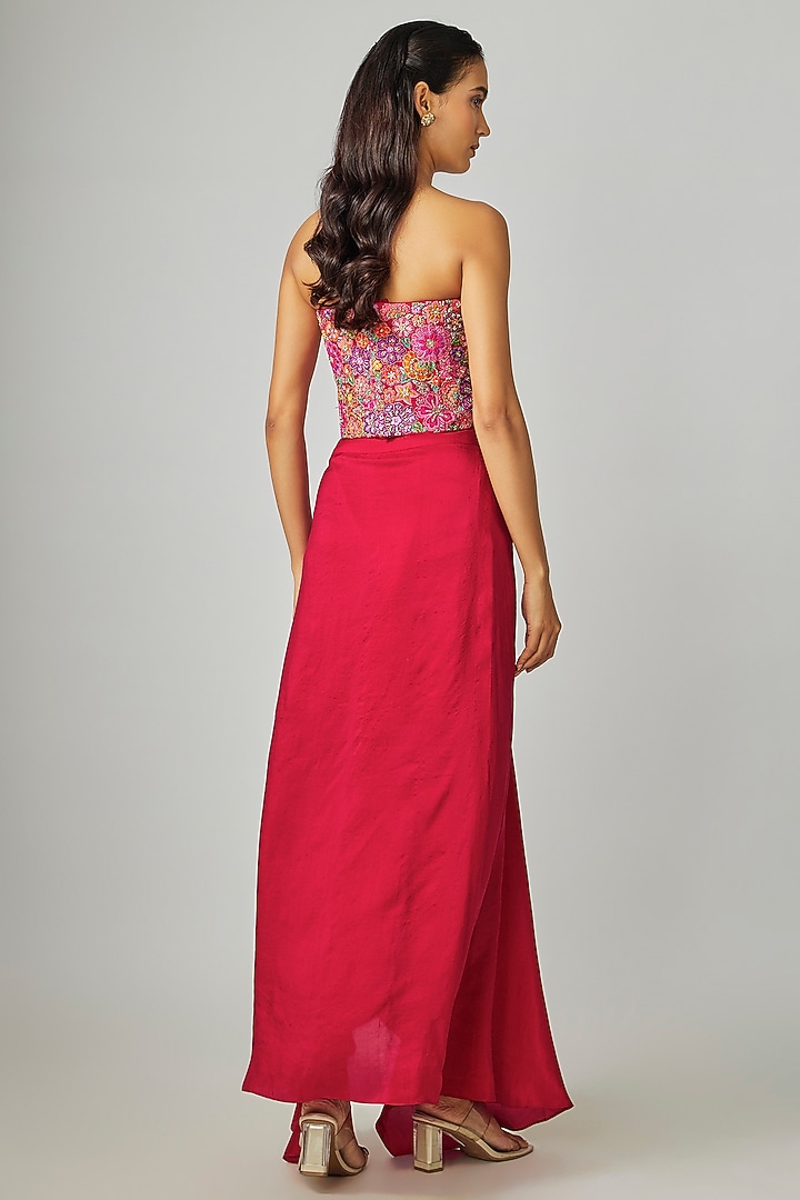 Red Silk Skirt Set by Mrunalini Rao at Pernia's Pop Up Shop