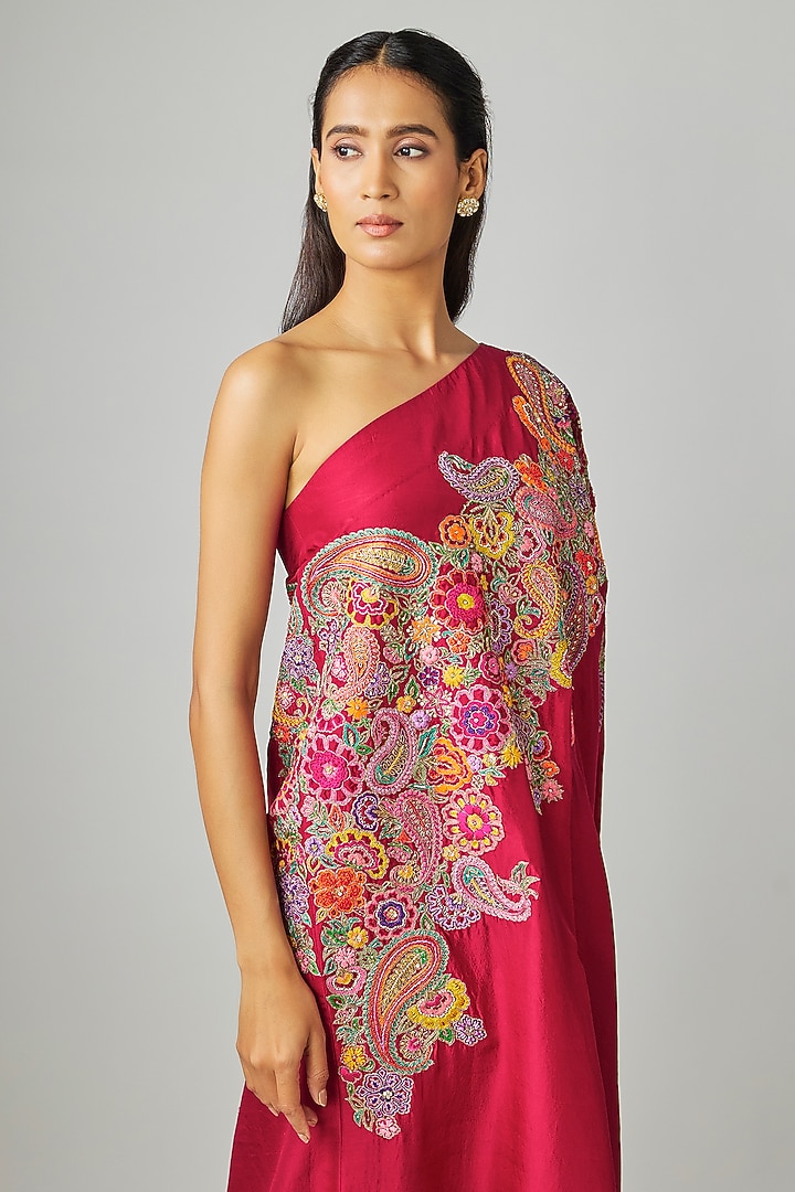 Maroon Pure Silk Zardosi Embroidered One-Shoulder Kaftan by Mrunalini Rao at Pernia's Pop Up Shop