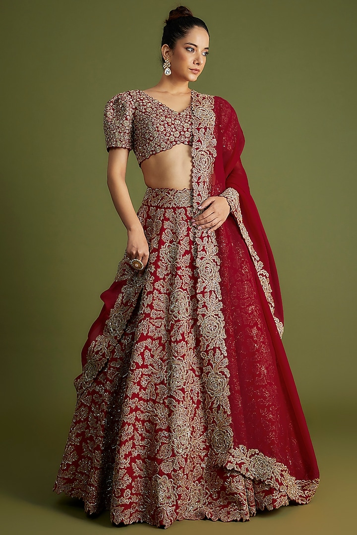 Red Raw Silk Embroidered Bridal Lehenga Set by Mrunalini Rao at Pernia's Pop Up Shop