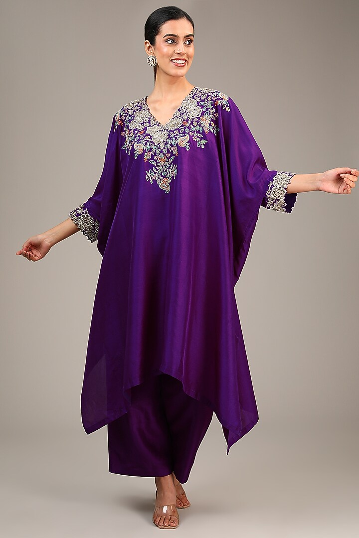 Purple Pure Silk Resham & Zardosi Embroidered Kurta Set by Mrunalini Rao at Pernia's Pop Up Shop