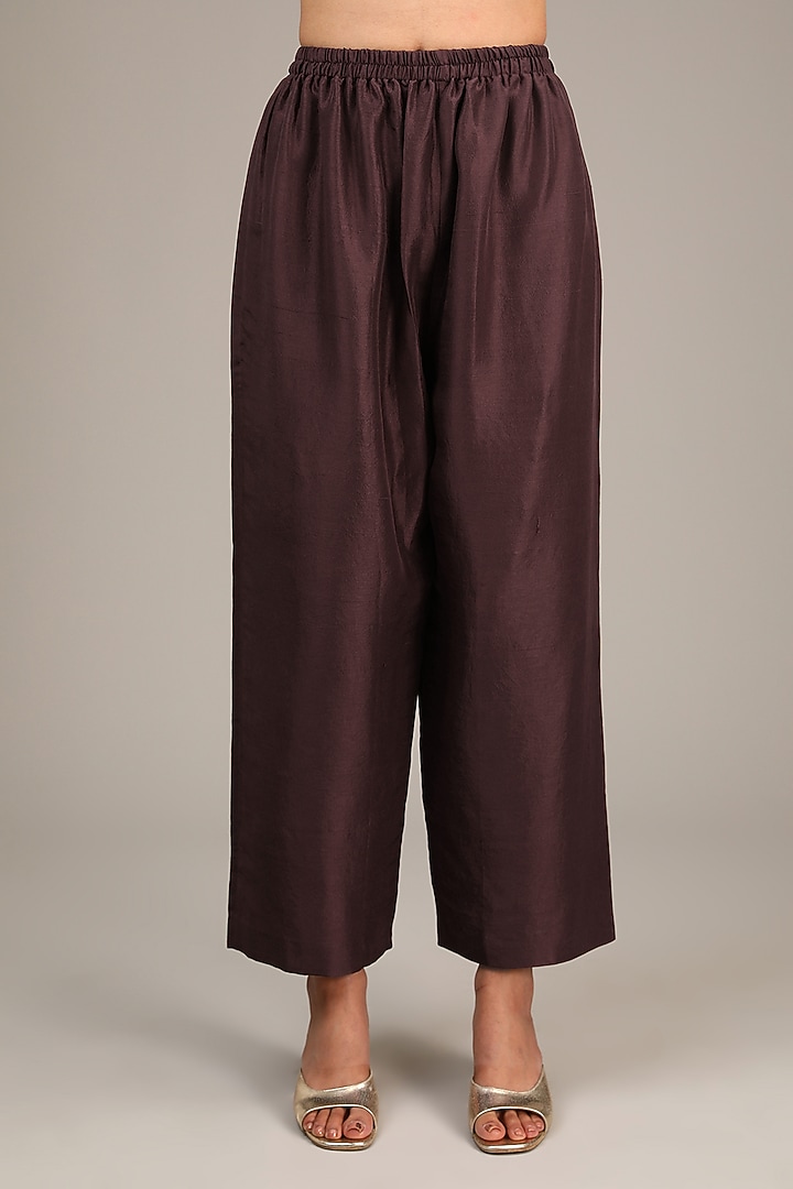 Brown Pure Silk Pearl & Zardosi Embroidered Kurta Set by Mrunalini Rao at Pernia's Pop Up Shop
