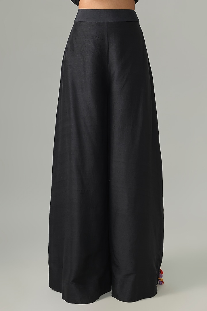Black Raw Silk Resham Embroidered Jacket Set by Mrunalini Rao at Pernia's Pop Up Shop