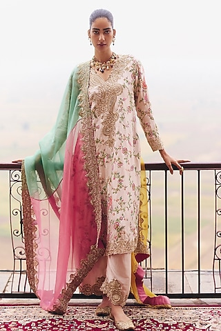 Ivory Silk Zardosi Embroidered Straight Kurta Set by Mrunalini Rao