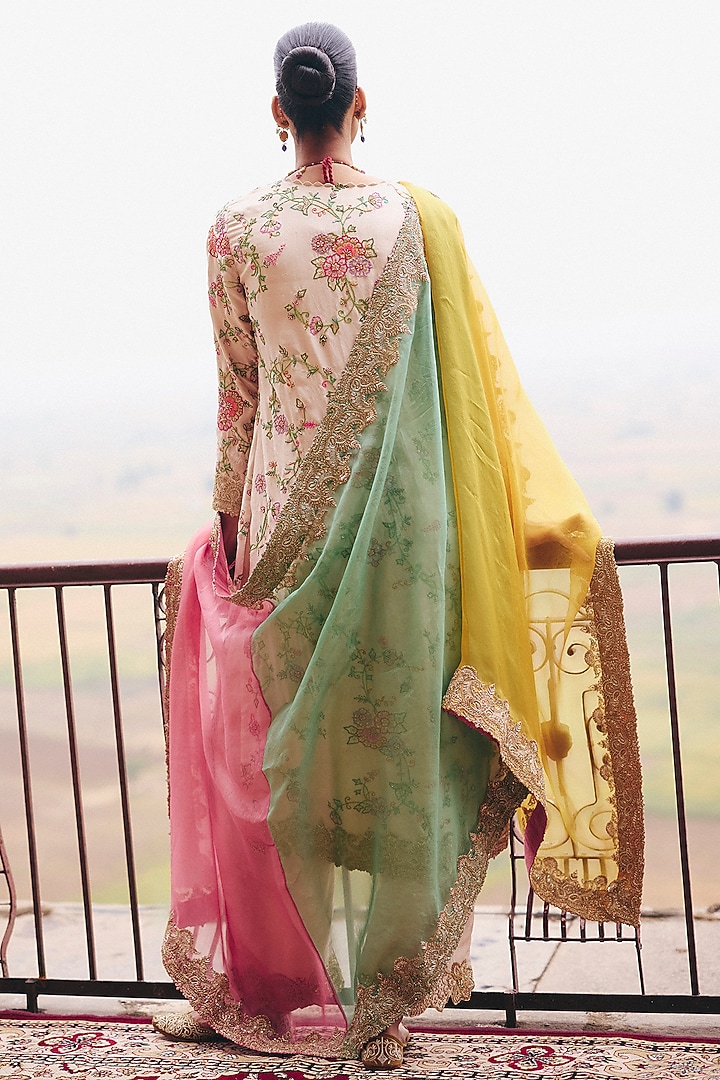 Ivory Silk Zardosi Embroidered Straight Kurta Set by Mrunalini Rao at Pernia's Pop Up Shop
