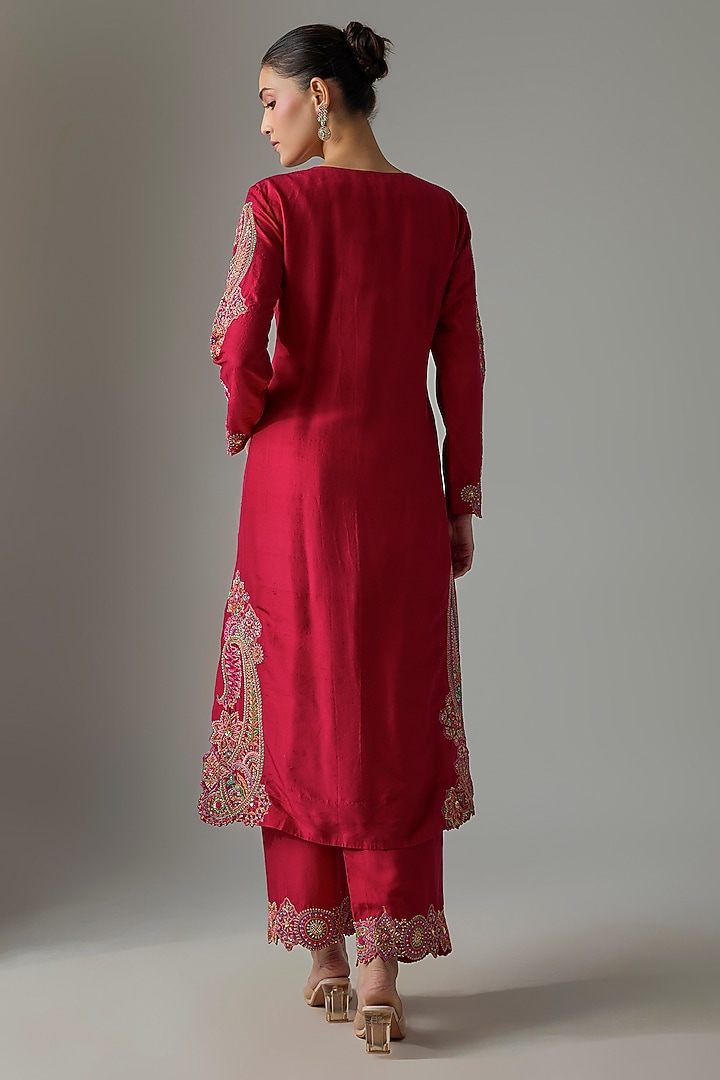 Red Silk Resham & Zardosi Embroidered Kurta Set by Mrunalini Rao at Pernia's Pop Up Shop