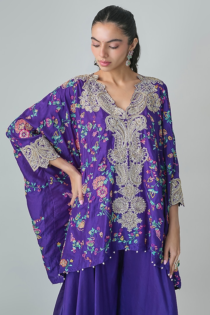 Purple Silk Resham Embroidered Kaftan Set by Mrunalini Rao at Pernia's Pop Up Shop