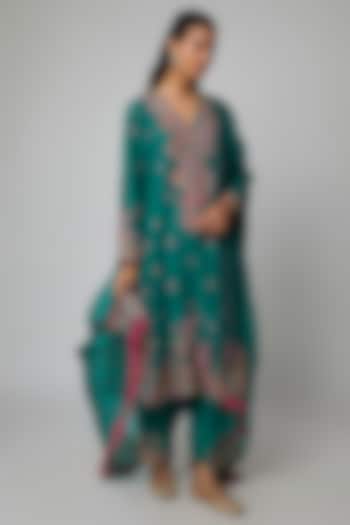 Rama Green Silk Mirror Hand Embellished Kurta Set by Mrunalini Rao at Pernia's Pop Up Shop