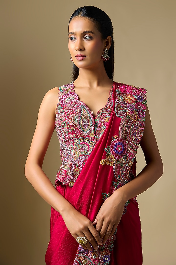 Maroon Matka Silk Floral & Paisley Bridal Saree Set by Mrunalini Rao at Pernia's Pop Up Shop