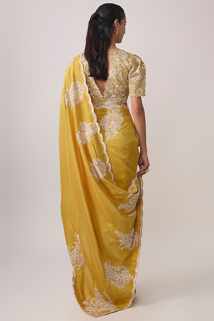 Yellow Silk Floral Embroidered Bridal Saree Set by Mrunalini Rao at Pernia's Pop Up Shop