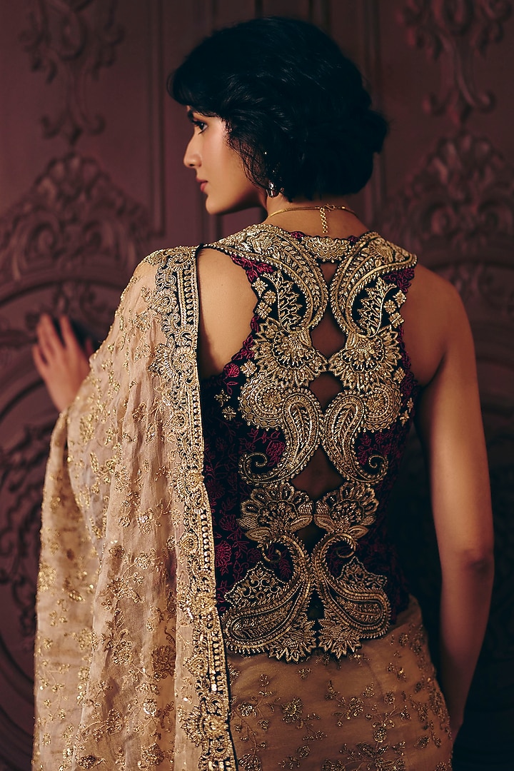 Gold Tissue Floral Jaal Embroidered Bridal Saree Set by Mrunalini Rao at Pernia's Pop Up Shop
