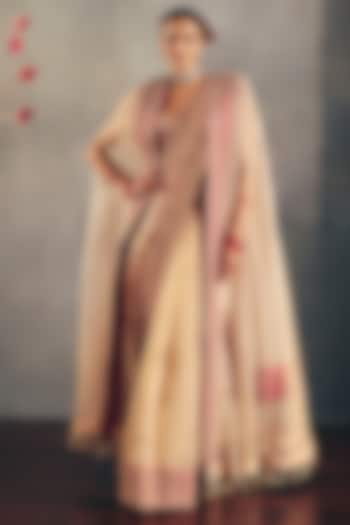 Gold & Red Tissue Zari Hand Embroidered Cape by Mrunalini Rao at Pernia's Pop Up Shop