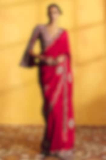 Red Silk Floral & Zardosi Embroidered Reception Saree Set by Mrunalini Rao at Pernia's Pop Up Shop