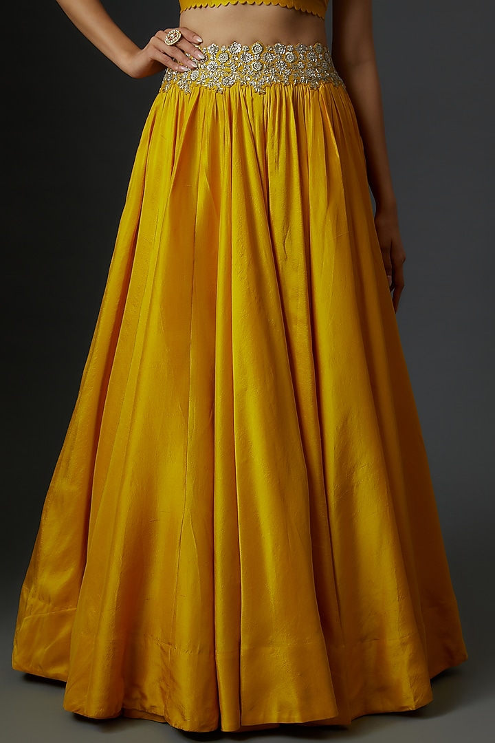Yellow Raw Silk & Organza Embroidered Cape Set by Mrunalini Rao at Pernia's Pop Up Shop