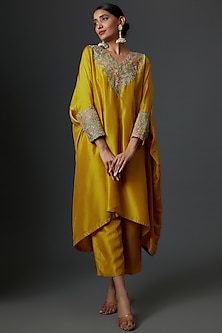 product-color-Yellow