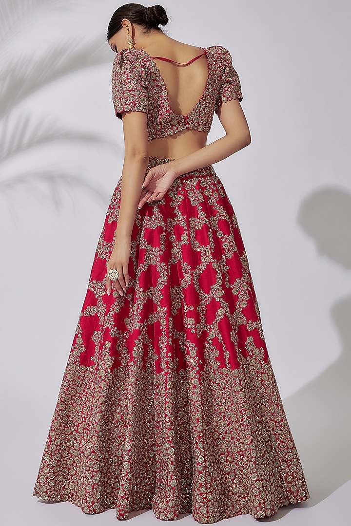 Red Silk Bridal Lehenga Set by Mrunalini Rao at Pernia's Pop Up Shop