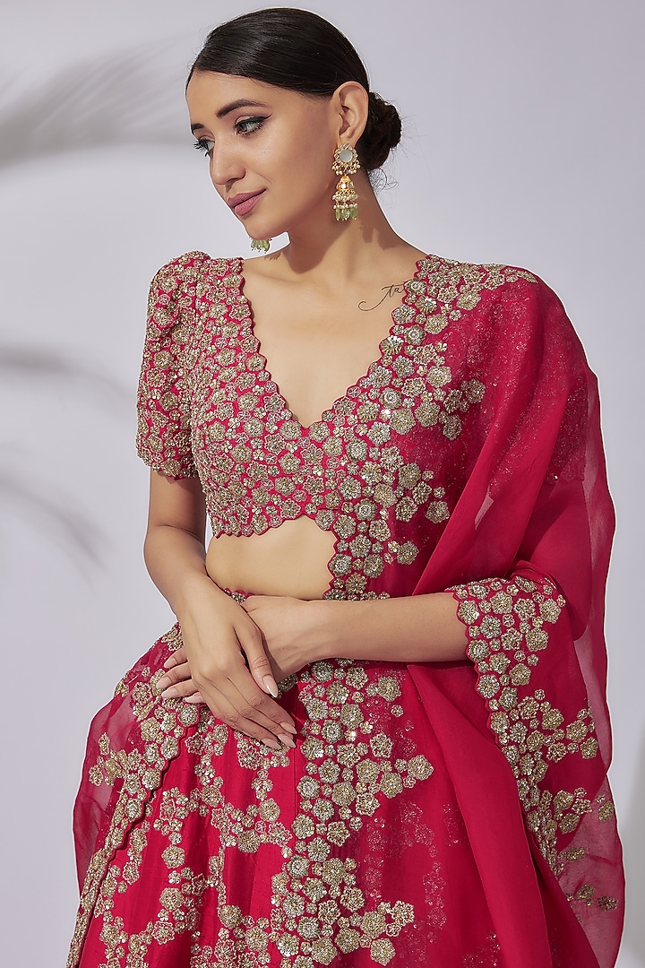 Red Silk Bridal Lehenga Set by Mrunalini Rao at Pernia's Pop Up Shop