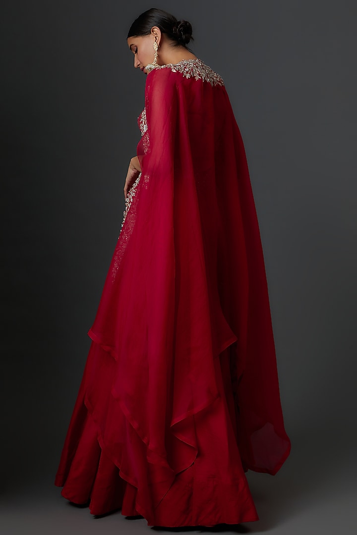 Red Organza Embroidered Cape Set by Mrunalini Rao at Pernia's Pop Up Shop