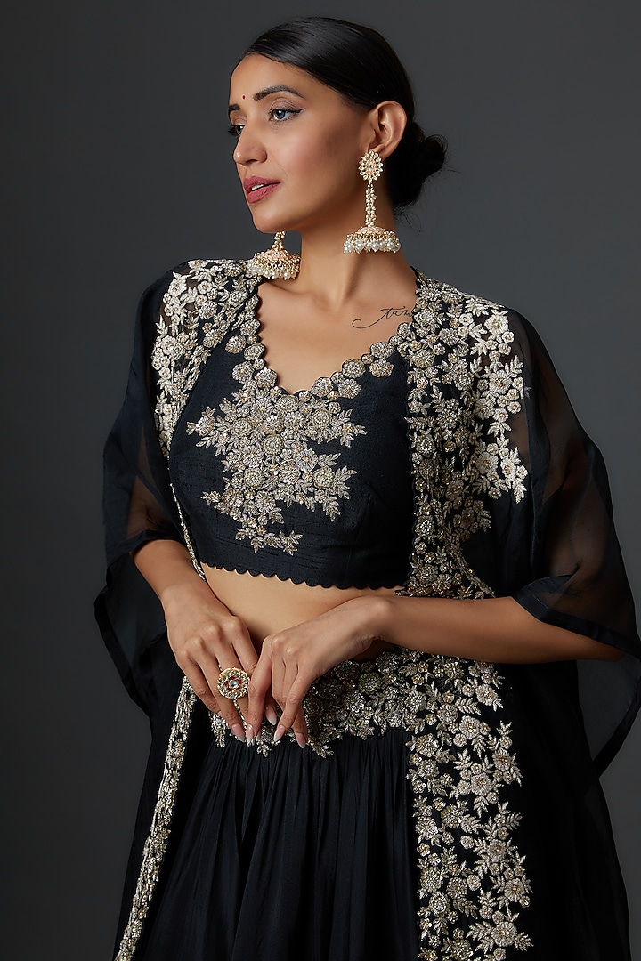 Black Organza Embroidered Cape Set by Mrunalini Rao at Pernia's Pop Up Shop