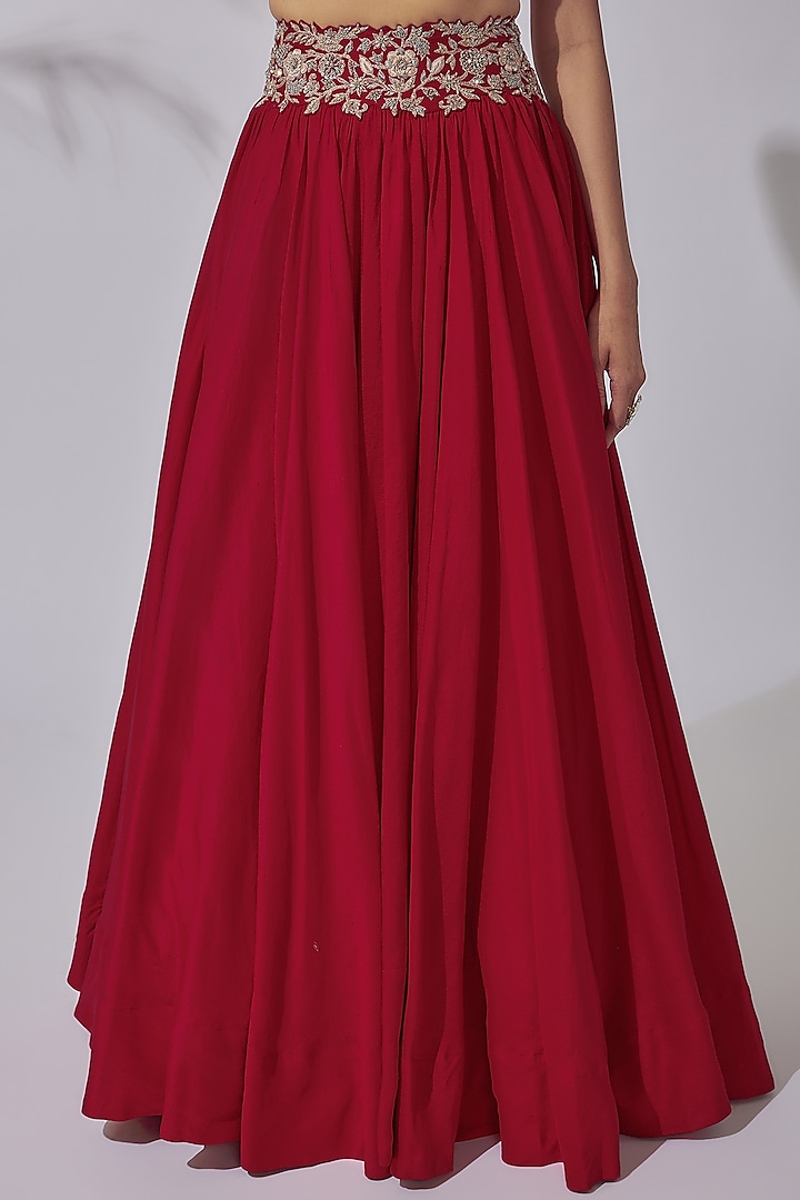Red Pure Silk Wedding Lehenga Set by Mrunalini Rao at Pernia's Pop Up Shop