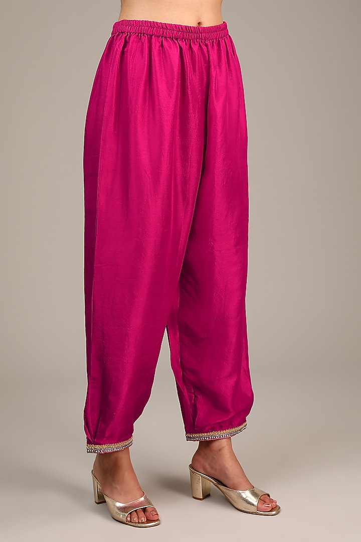 Hot Pink Pure Silk Resham & Pearl Hand Embroidered Kurta Set by Mrunalini Rao at Pernia's Pop Up Shop