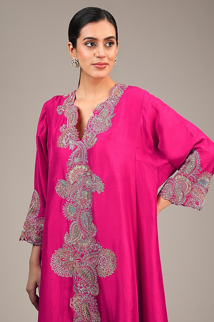 Hot Pink Pure Silk Resham & Pearl Hand Embroidered Kurta Set by Mrunalini Rao at Pernia's Pop Up Shop