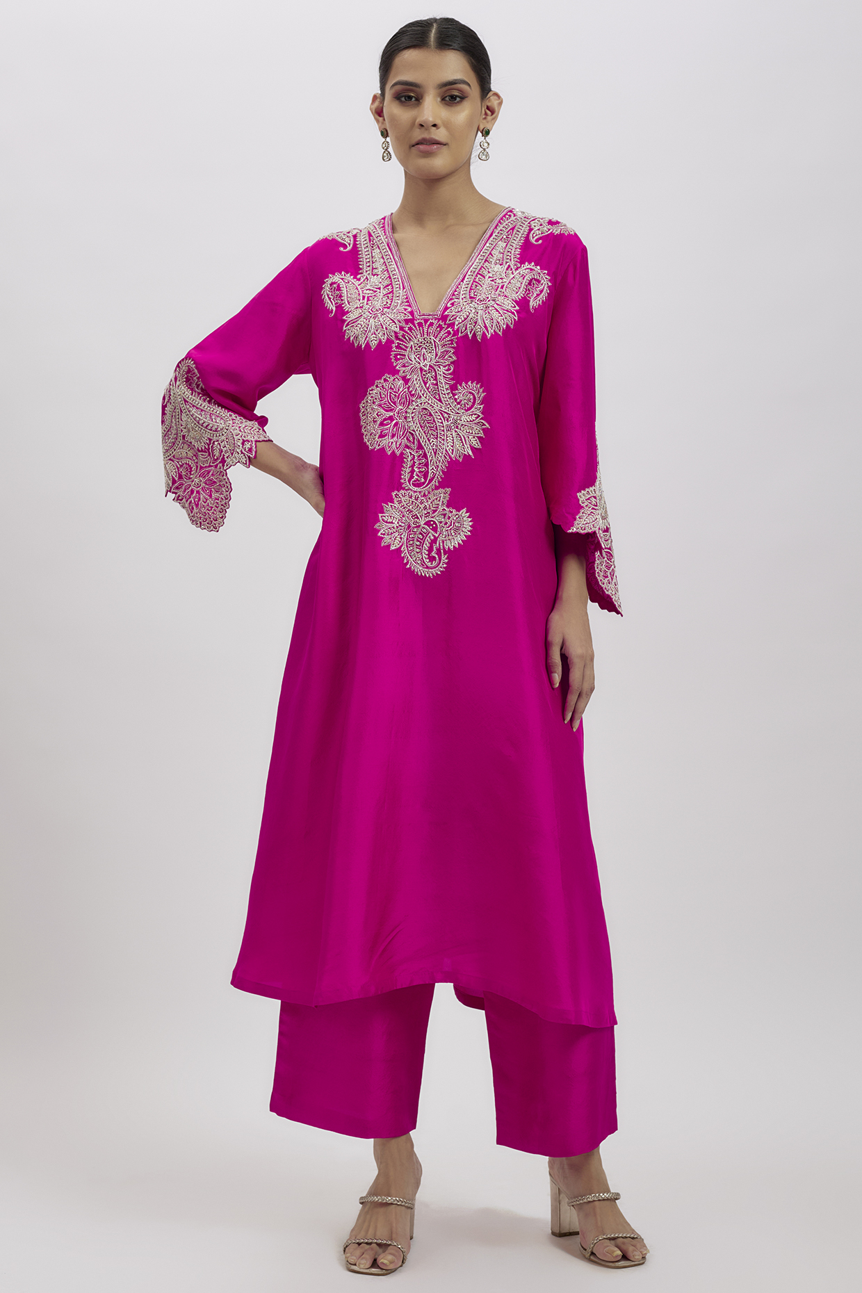 Fuchsia Pink Pure Silk Hand Embroidered Kurta Set by Mrunalini Rao at Pernia's Pop Up Shop