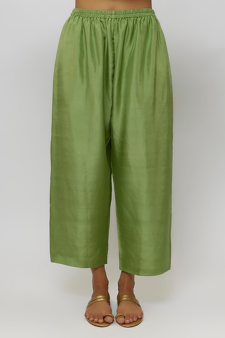 Sage Green Pure Silk Hand Embroidered Kurta Set by Mrunalini Rao at Pernia's Pop Up Shop