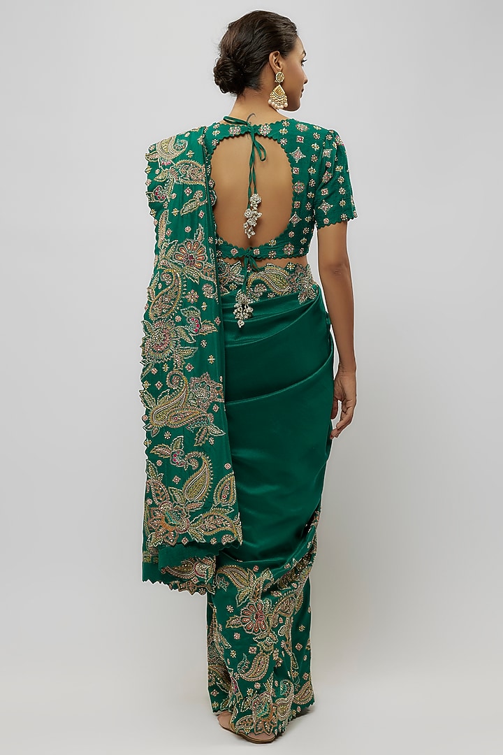 Green Raw Silk Hand Embroidered Bridal Saree Set by Mrunalini Rao at Pernia's Pop Up Shop