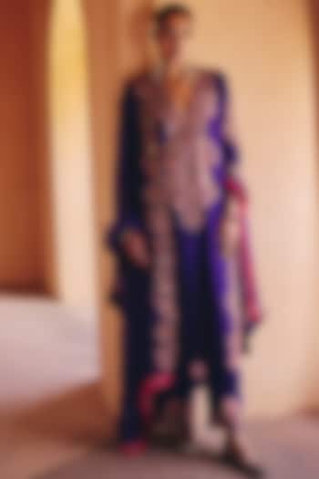 Purple Silk Zardosi Embroidered Kurta Set by Mrunalini Rao at Pernia's Pop Up Shop